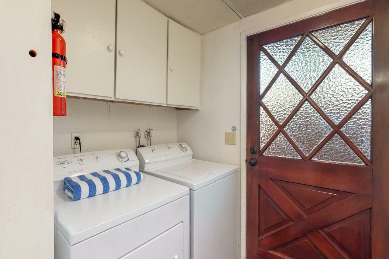 Sunny Pines Villa Гроувланд Екстериор снимка